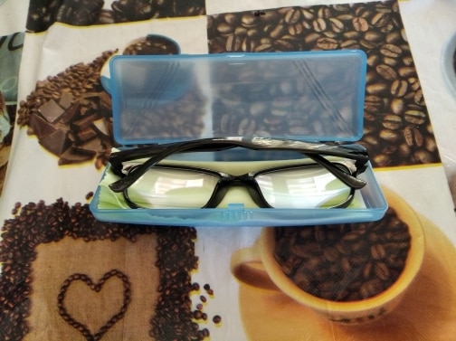CustomerGlasses1